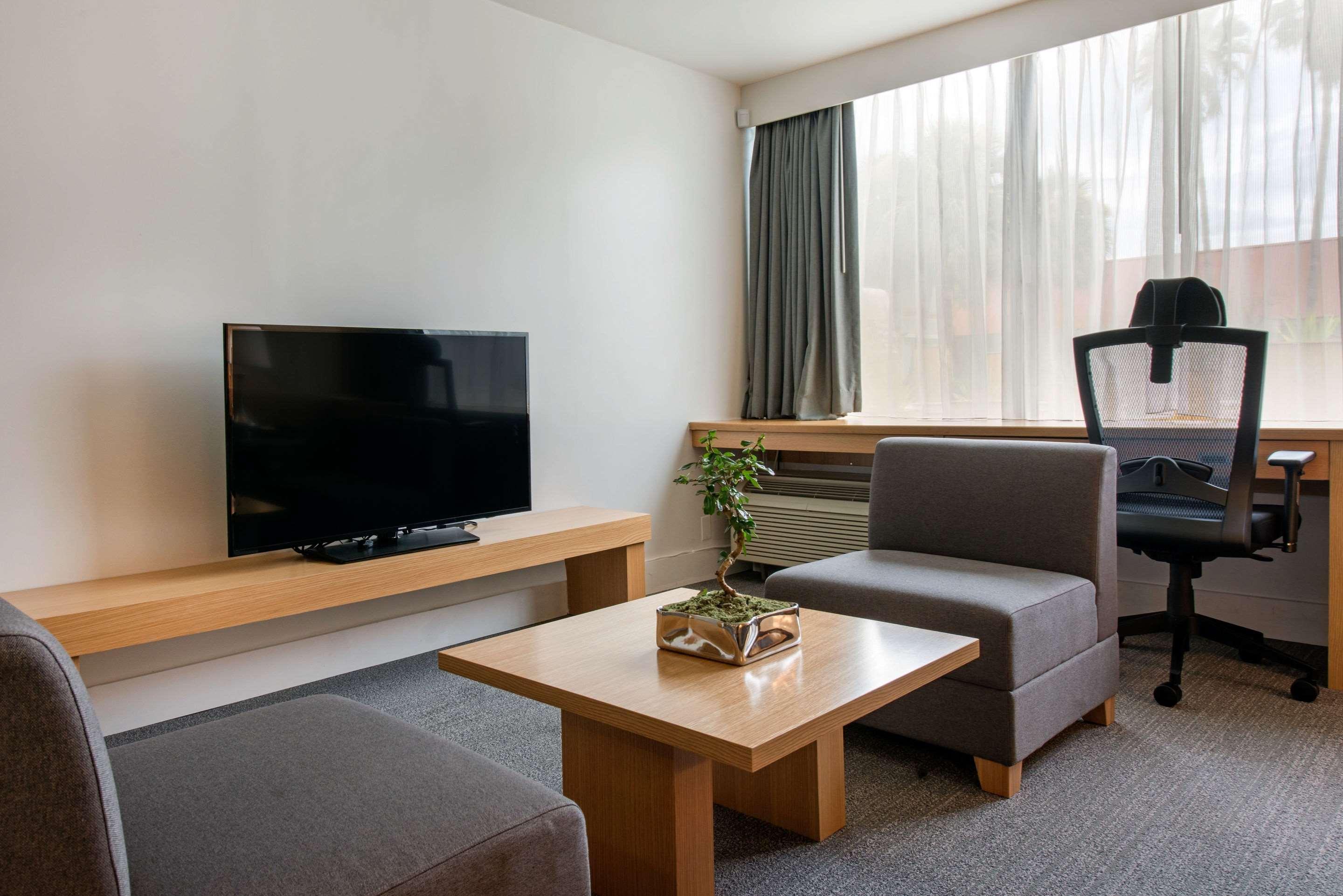 The West Wing Boutique Hotel Тампа Екстериор снимка