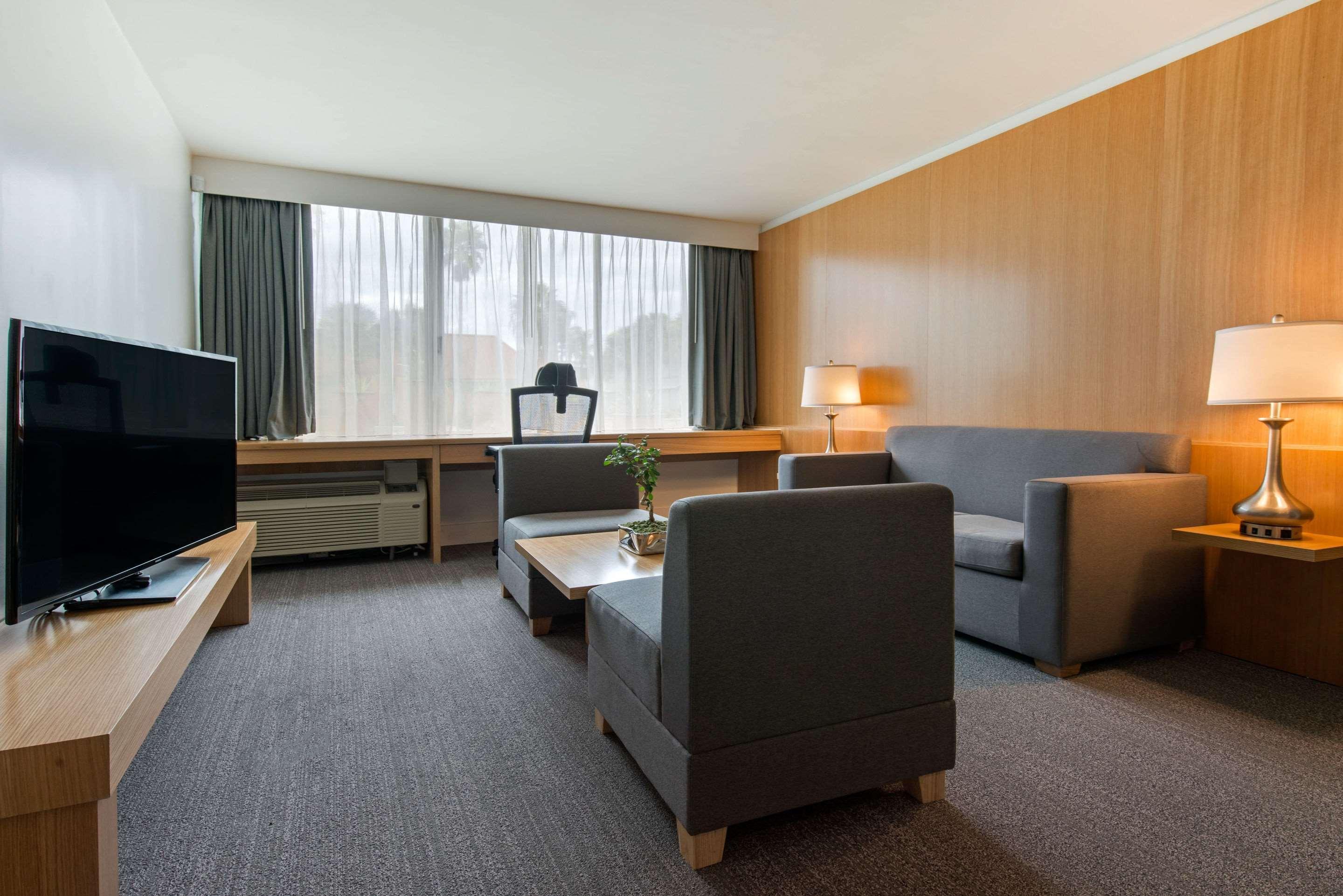 The West Wing Boutique Hotel Тампа Екстериор снимка