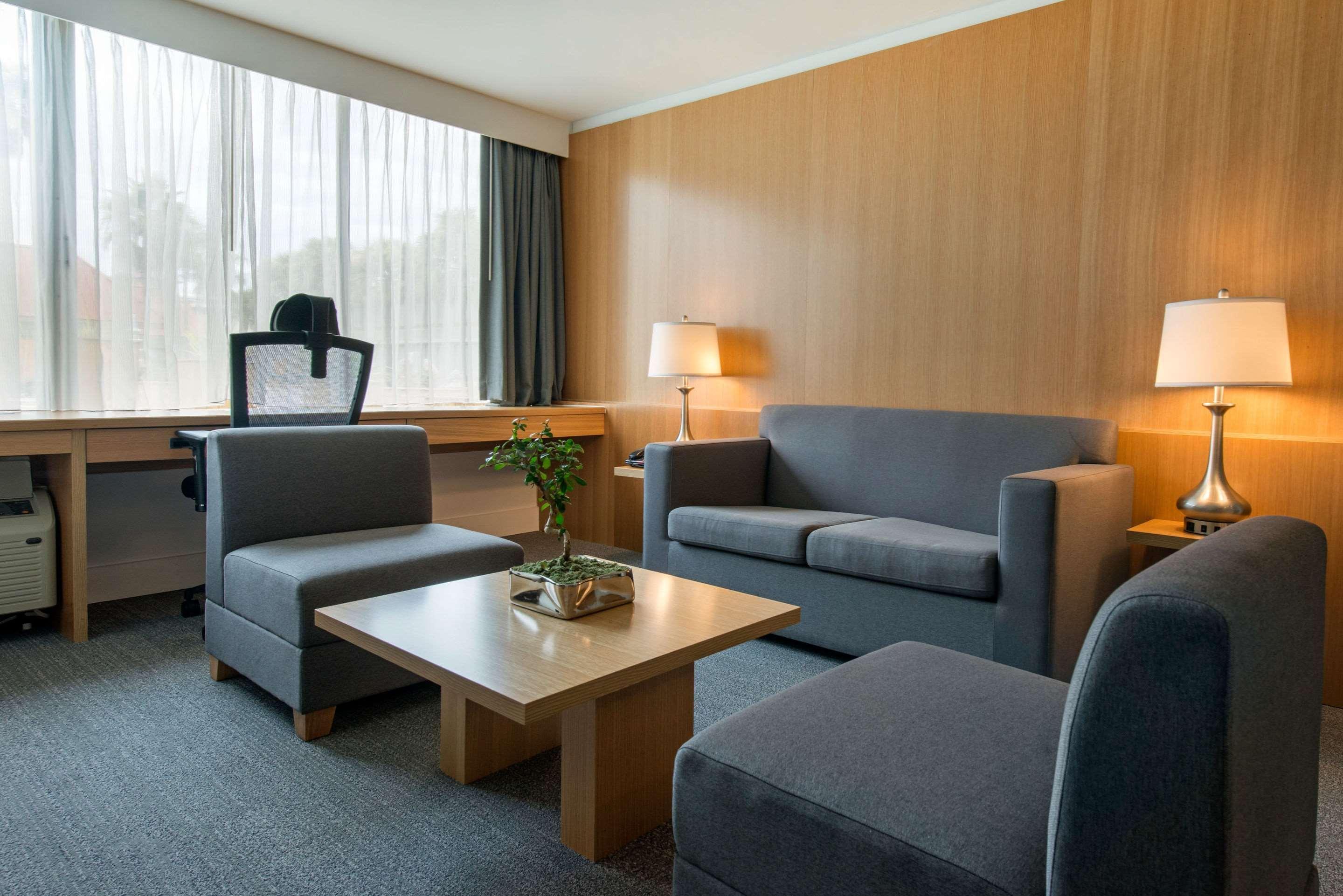 The West Wing Boutique Hotel Тампа Екстериор снимка